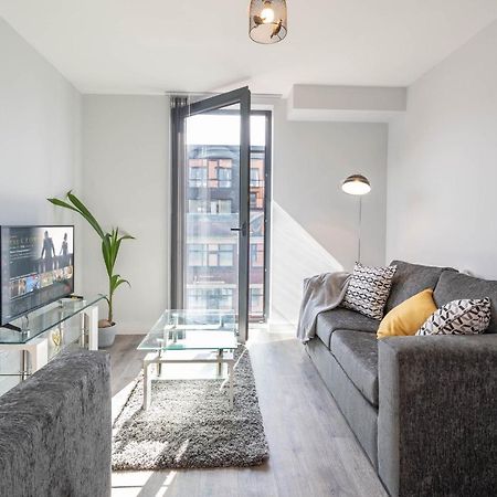 New Build - 2 Bed Snug Modern Apartment - Juliet Balcony - Roof Top Terrace - Digbeth, Birmingham City Centre - Free Netflix & Smart Tv Esterno foto