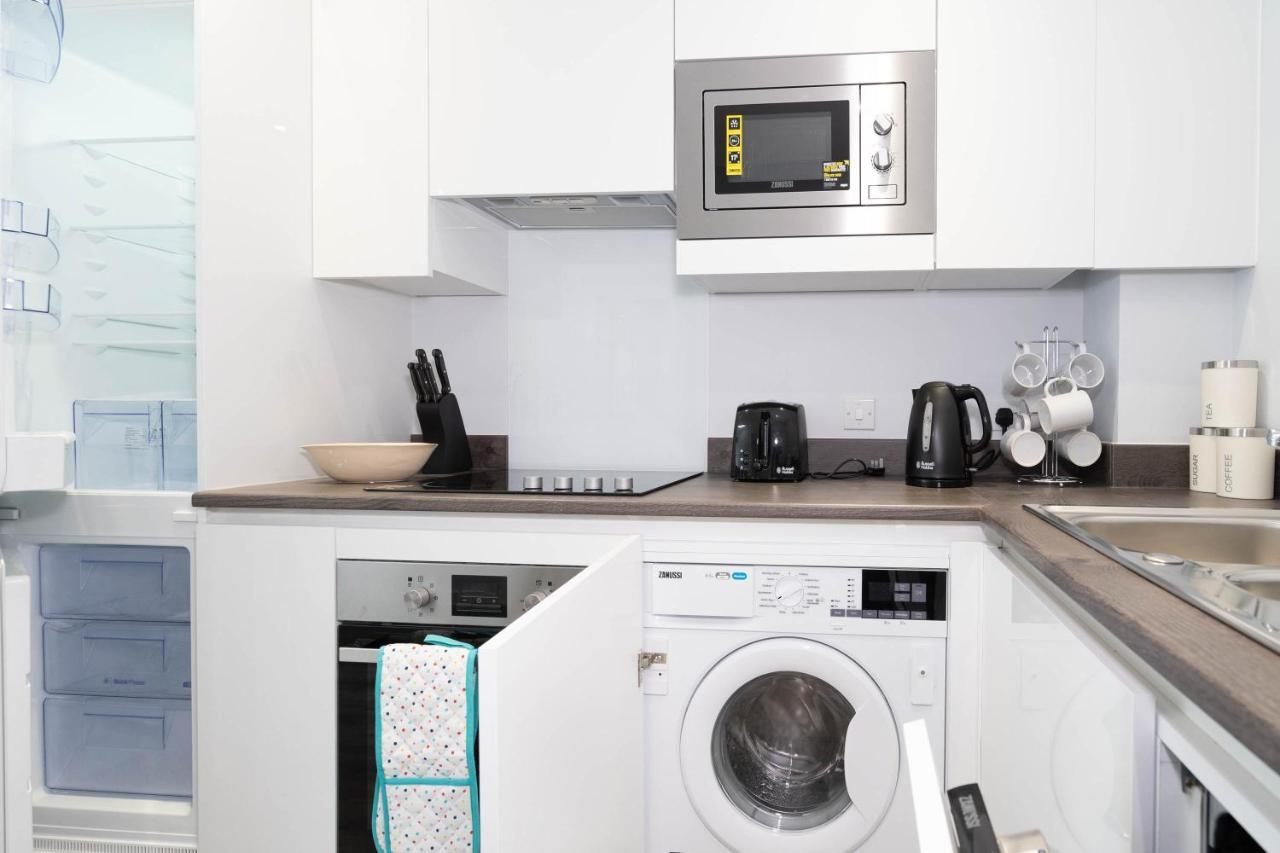 New Build - 2 Bed Snug Modern Apartment - Juliet Balcony - Roof Top Terrace - Digbeth, Birmingham City Centre - Free Netflix & Smart Tv Esterno foto